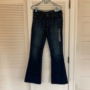 Never worn American Eagle Jeans
